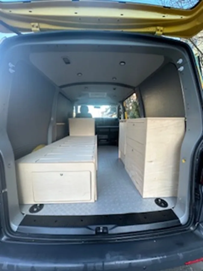 Volkswagen VW T5 Transporter - Bild 11