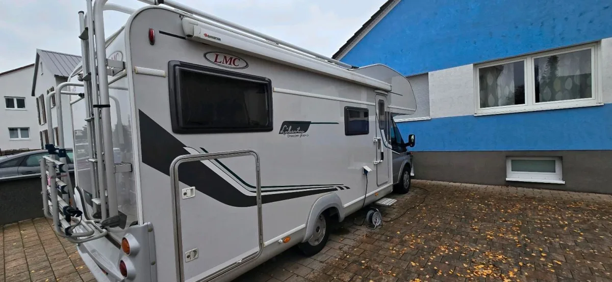 LMC Liberty Breezer 694