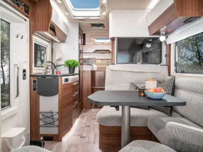 Hymer Vollintegriert B-Klasse MC I 580 6,99 m Foto 4