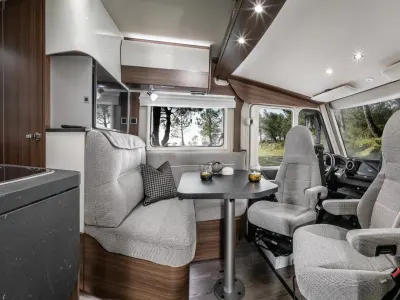 Hymer Vollintegriert B-Klasse MC I 580 6,99 m Foto 3
