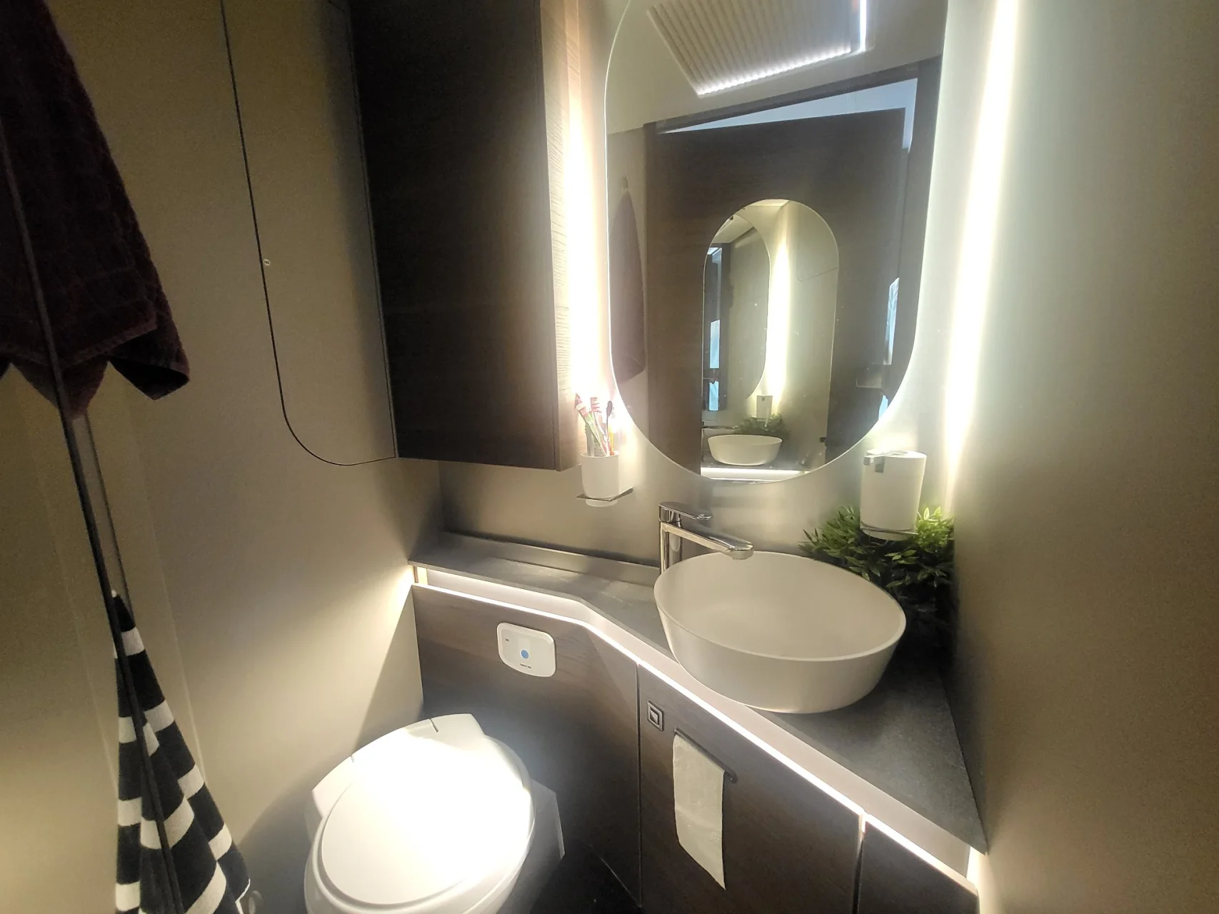 Adria Supersonic 780SL - Bild 15