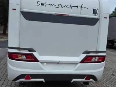 Hobby WFB 495 de Luxe mit Heckbad Foto 4