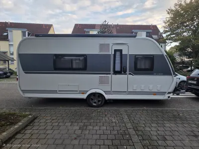 Hobby WFB 495 de Luxe mit Heckbad Foto 3