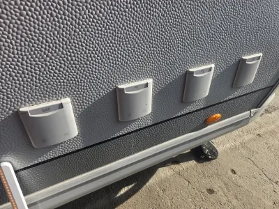 Hobby WFB 495 de Luxe mit Heckbad Foto 5